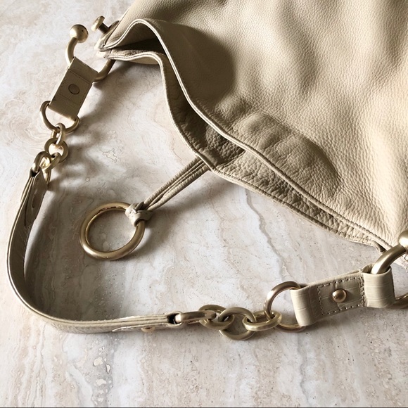 BCBG Maxazria Tote Bag - Cream Leather - Picture 10 of 12